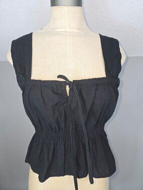 Madewell Smocked Tie front tank top in black women's size 6
